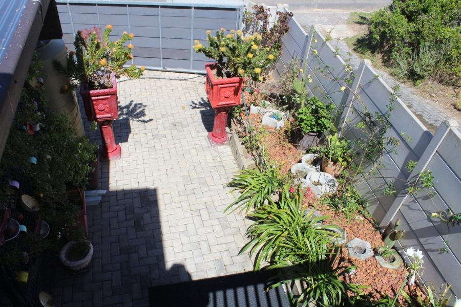 4 Bedroom Property for Sale in Dana Bay Western Cape